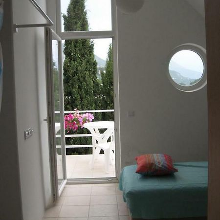 Mini Apartments Natasha Sutomore Esterno foto