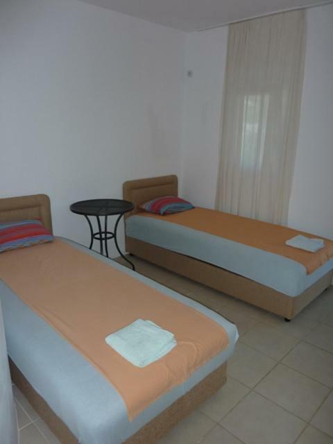 Mini Apartments Natasha Sutomore Esterno foto